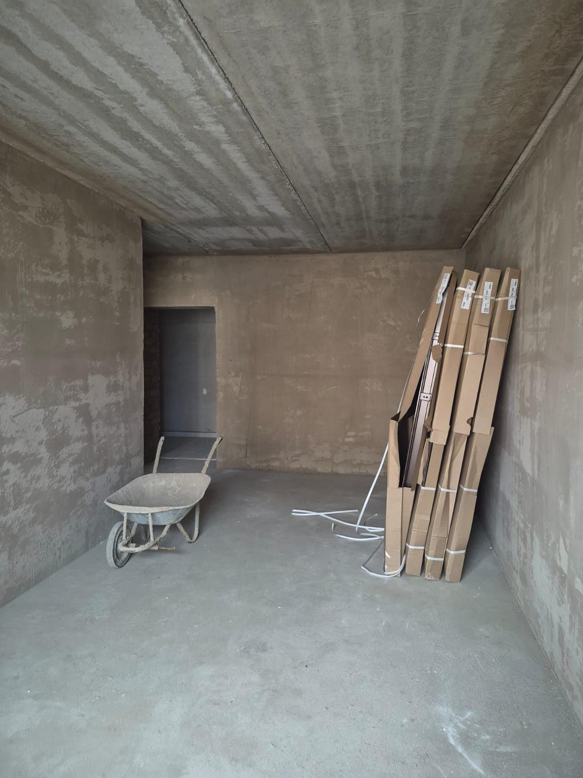 Срочно! Продам1-2 комн. квартиру 40 m2 ЖК TAN ЛевыйБерег районКАЗГЮ
