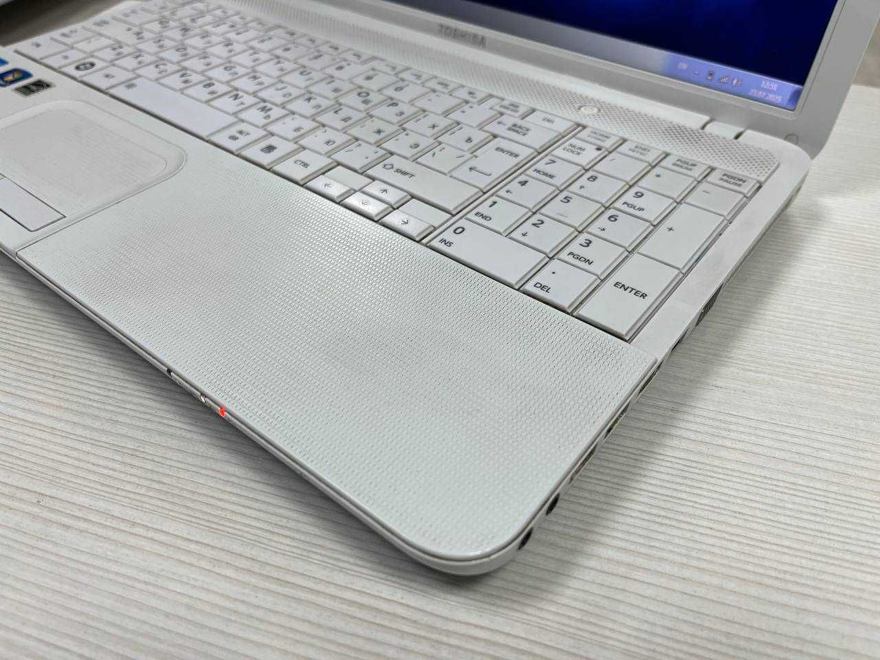 TOSHIBA Satellite Core i3/ОЗУ 6/SSD 128/2.40GHz