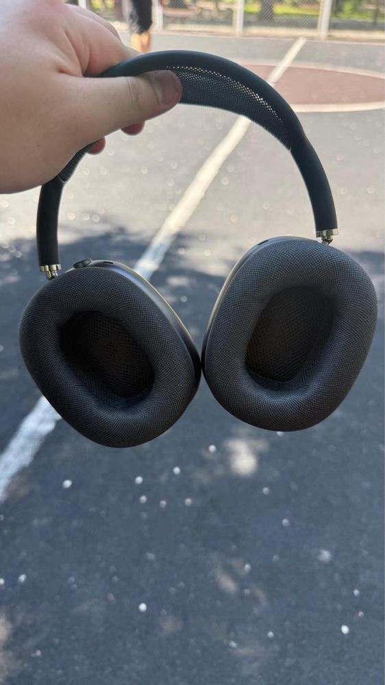 Apple AirPods Max