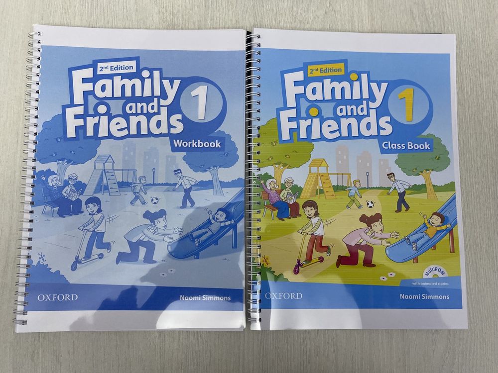 english file,family and friends,headway,solutions продаем