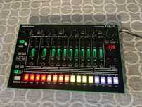 Драм машина Roland AIRA TR-8 Rhythm Performer