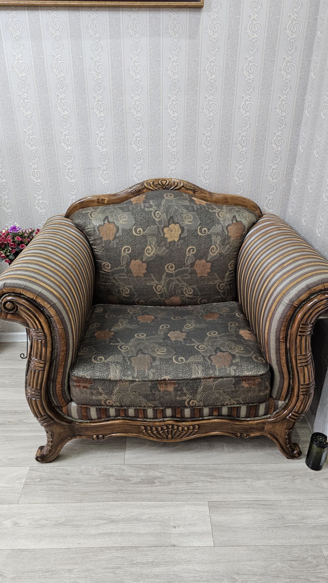 2 Дивана с креслом