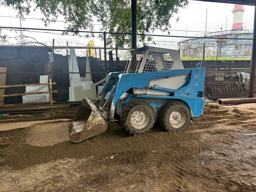 Услуги мини погрузчика Бопкат bobcat
