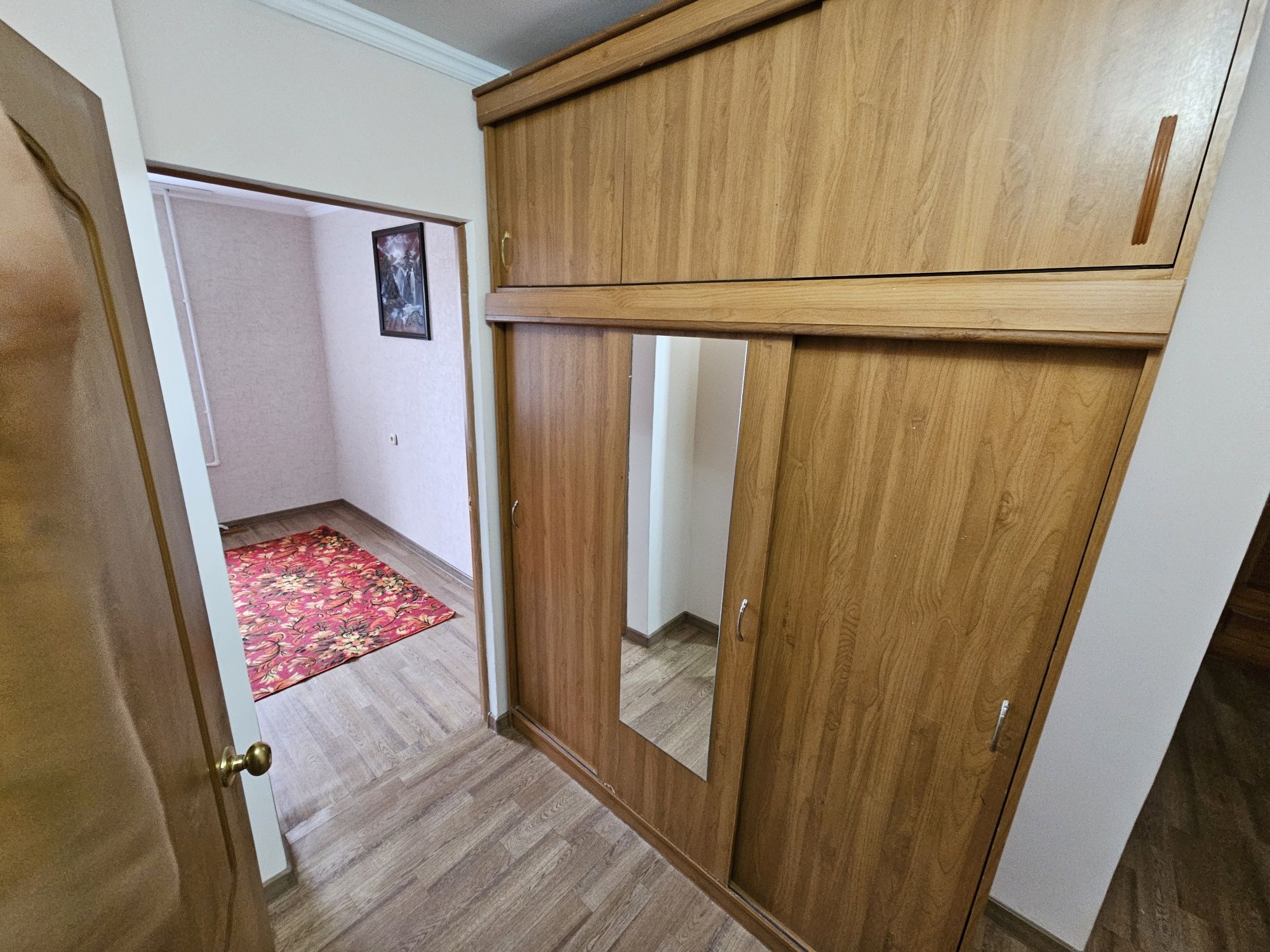 Продам шкаф в отличном состоянии