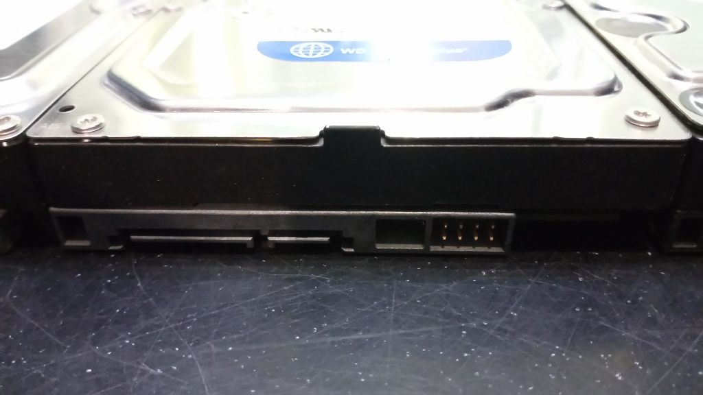 Жёсткий диск 1 ТB SATA 2.5" и 3.5" с трёхмесячной гарантией