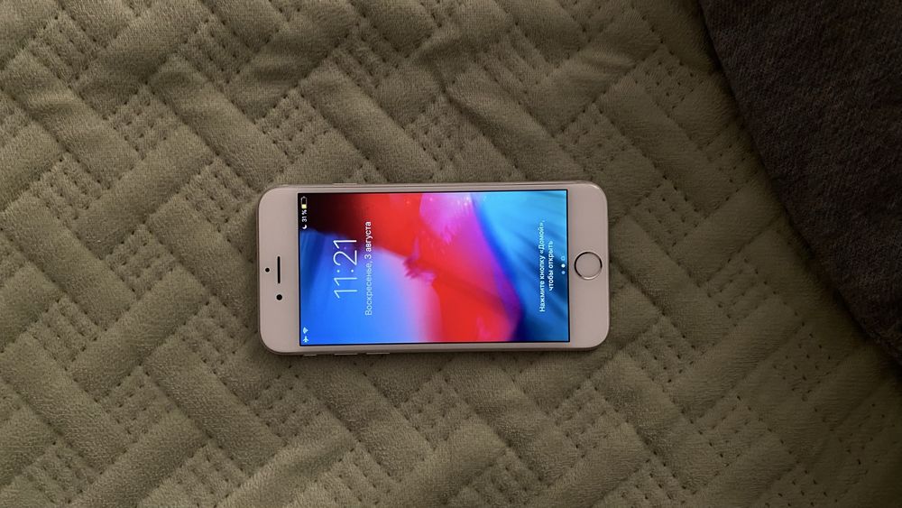 продается iPhone 6s