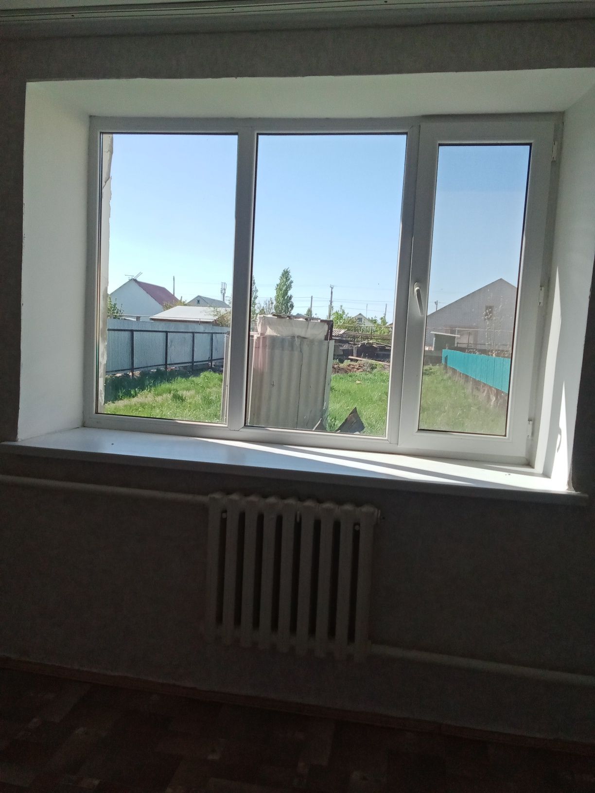 Продам частный дом ,саман обложен кирпичом за наличку