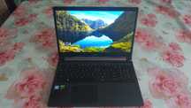 Игровой ноутбук Acer Aspire 7

Жеский диск: SSD 512 гб
Процессор: Core