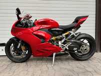 Ducati Panigale v2