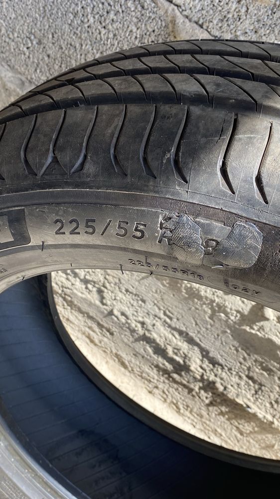 225/55/18  michelin