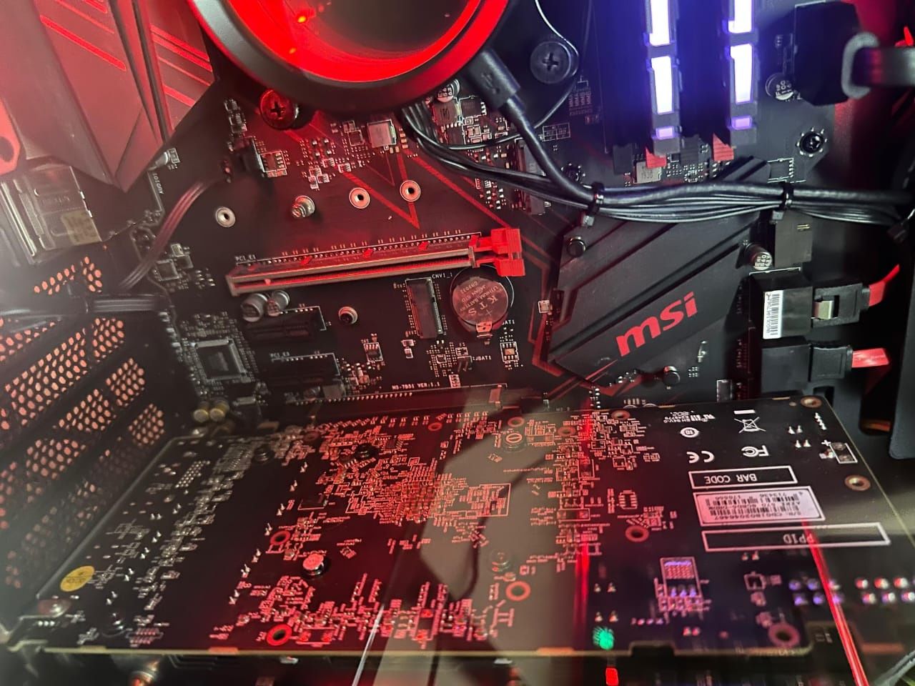 Мощный игровой компьютер i7-8700K 12 ядер 5 GHz, видеокар RX 5700 8Gb