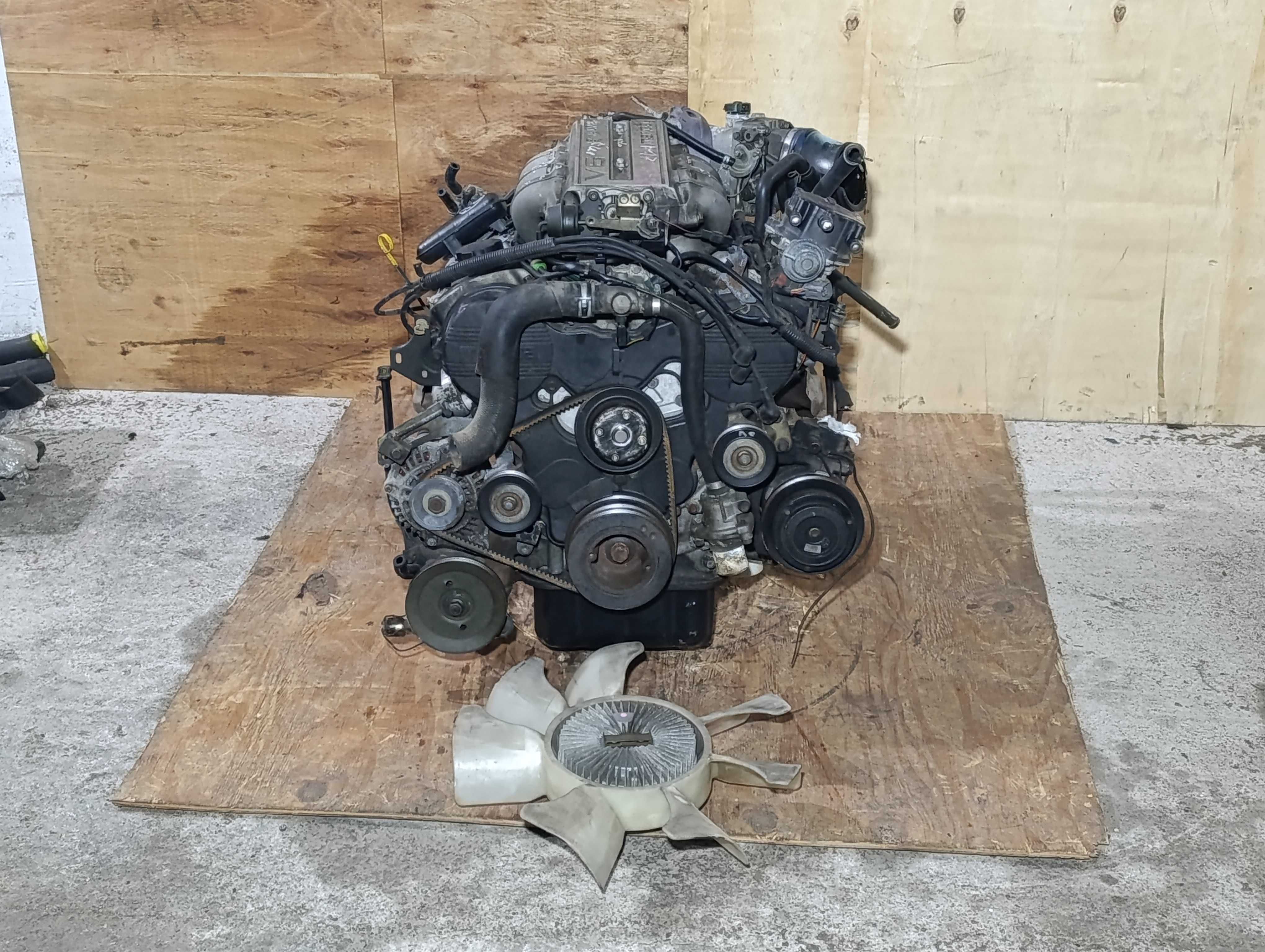Двигатель JE JE-E 3.0 V6 18кл Mazda MPV LV 1-поколение Мазда МПВ SOHC