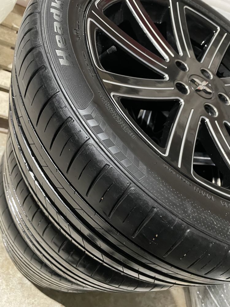 Продам диски с резиной 245/45/18