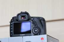 Canon 5D mark 4  body