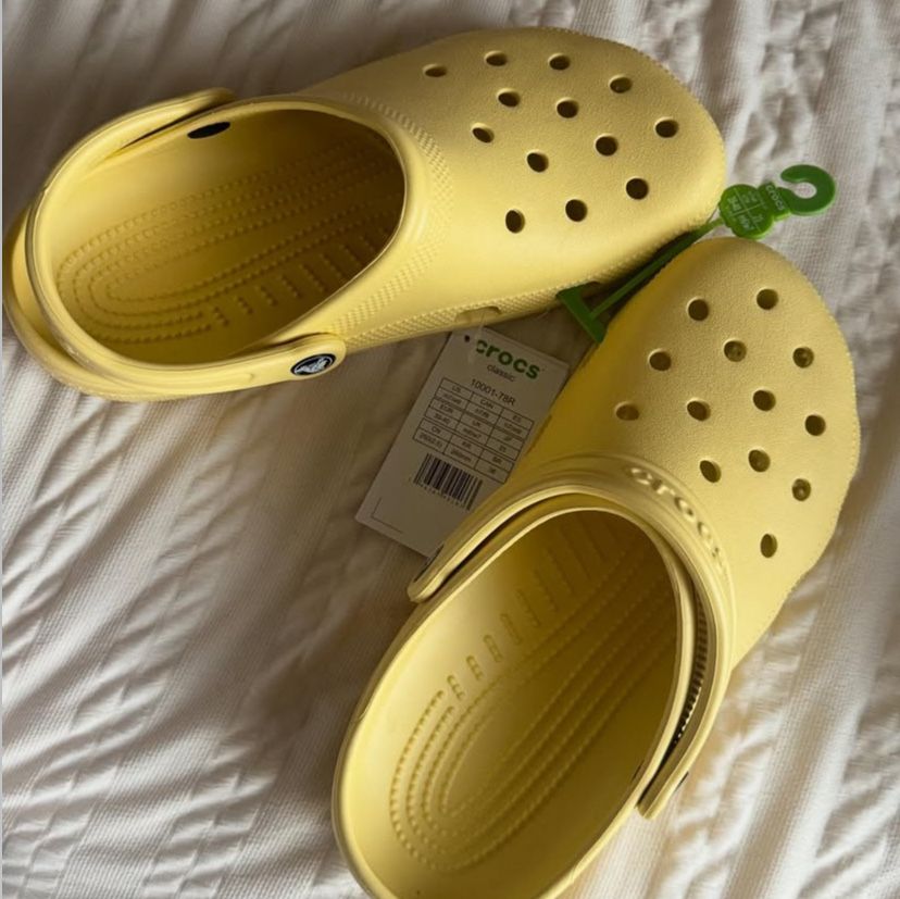 Оригинальные crocs classic из Сша,новые,в упаковке!
