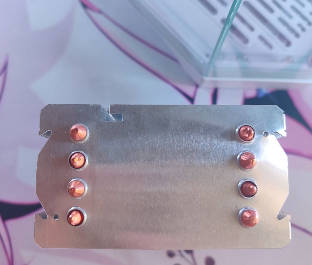 Продам башню jonsbo cr-1400