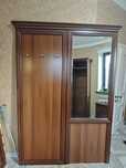 Продам гарнитур стена шкаф тумбочка