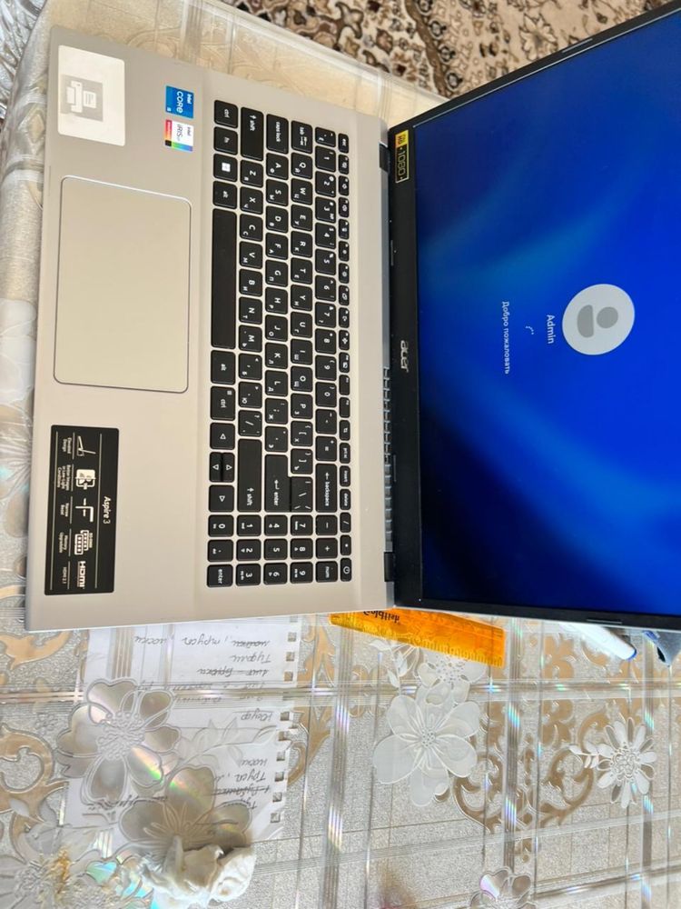 Ноутбук Acer aspire 3