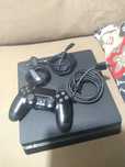 PLayStation 4 slim 1 TeraByte