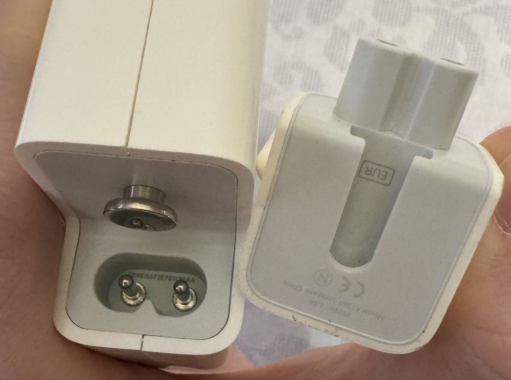 Продам зарядку для MacBook Pro 87W USB-C Power Adapter