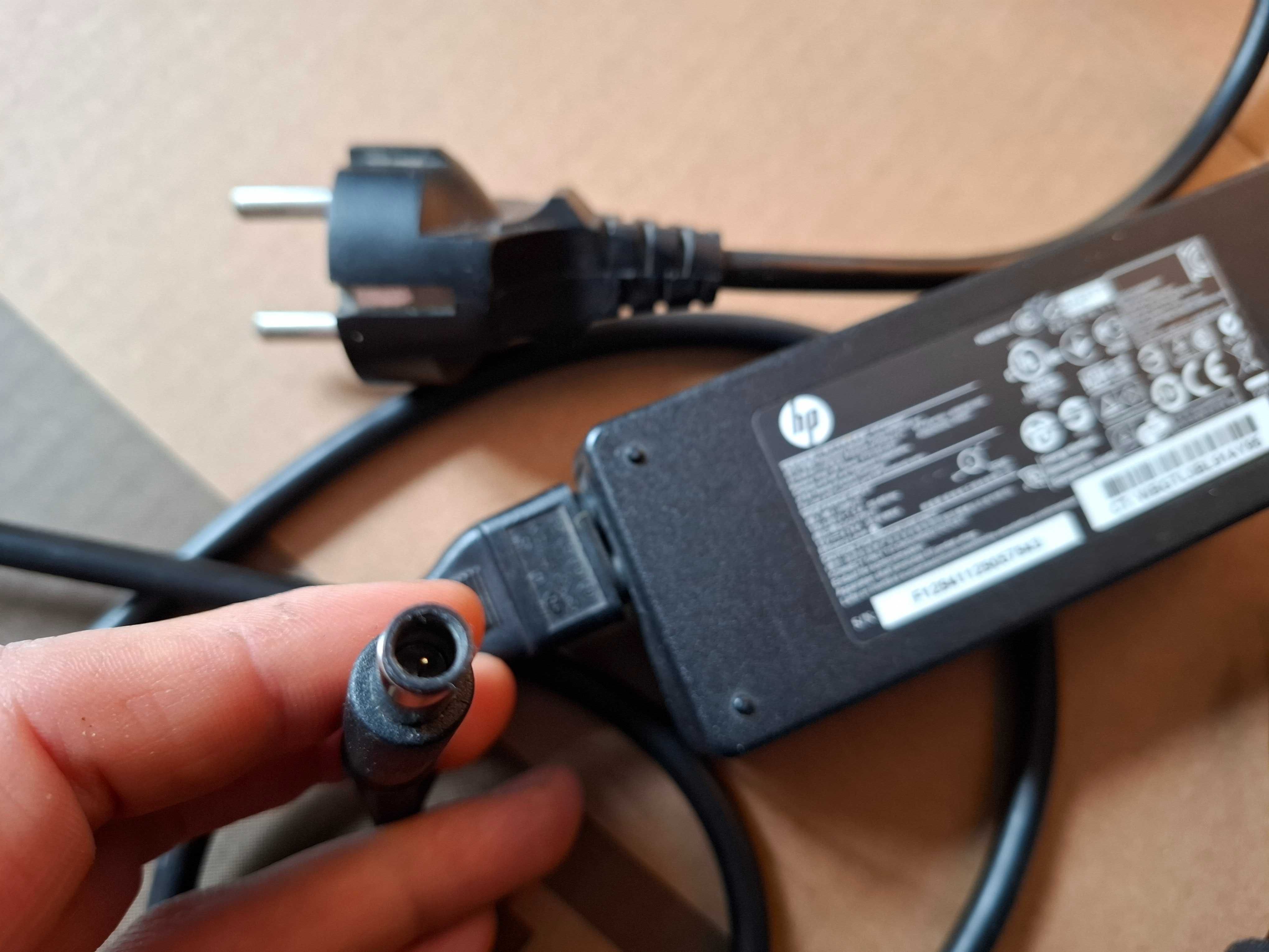 Аккумулятор для ноутбука HP ProBook почти новый 5200mAh 10.8V  56Wh