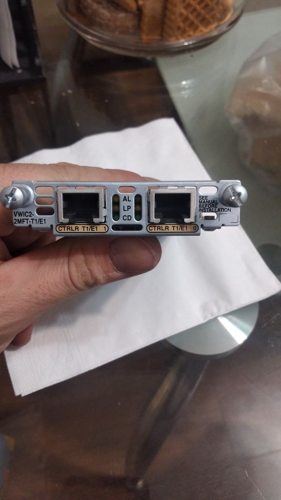 Wic-2t, vwic 1mft-e1, vwic2-2mft-t1/e1, modem wic-2am cisco