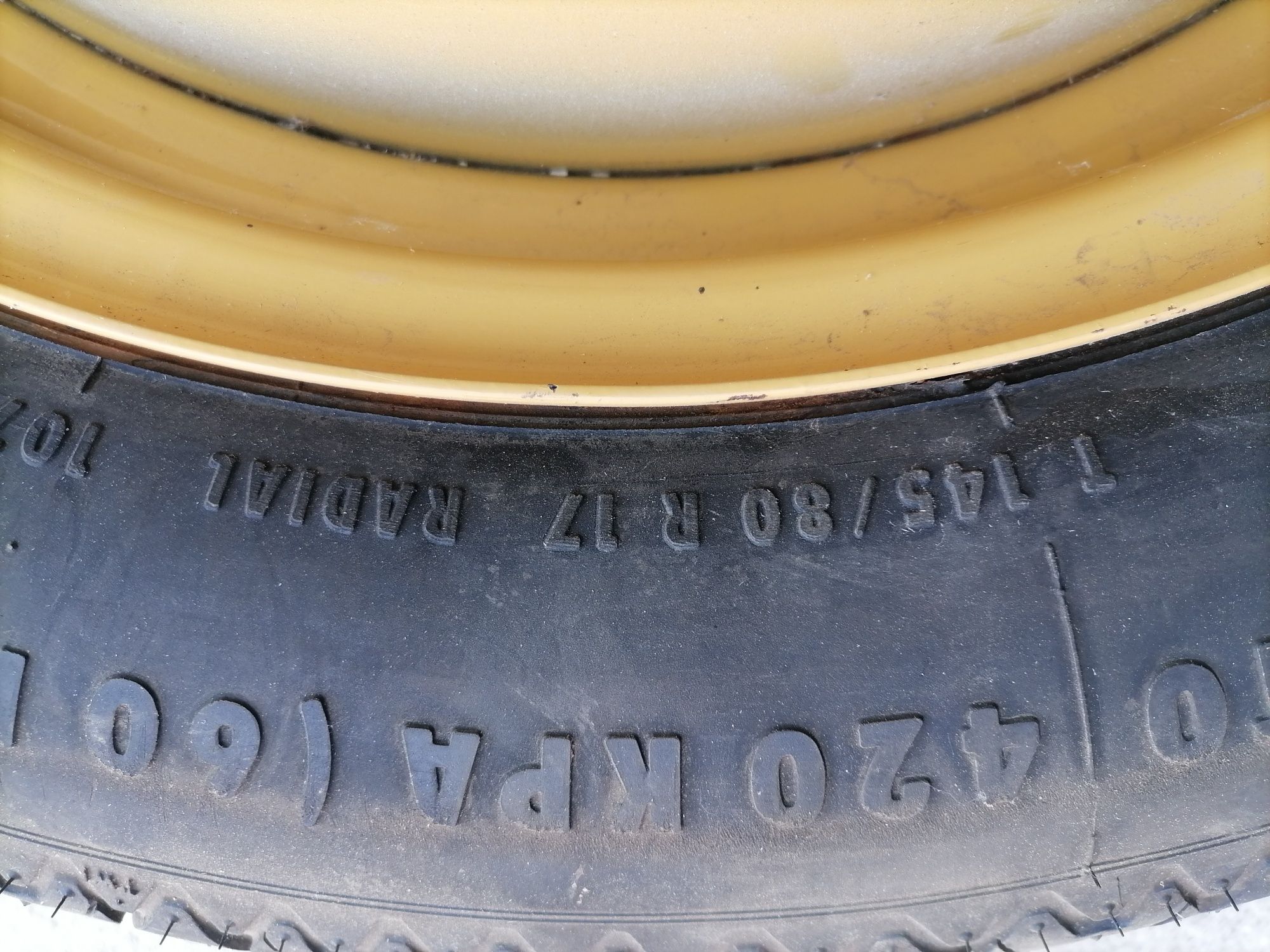 Продам дакатку R17 5х114.3