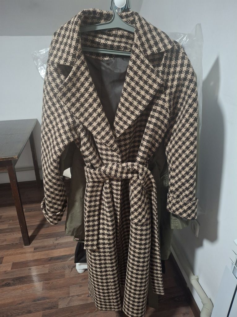 Продам пальто женское