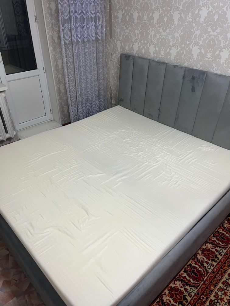 Продам кровать новую