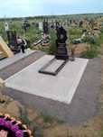 Установка памятников, оградок, облагораживание