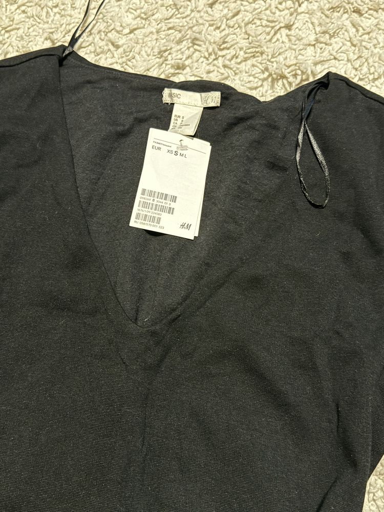 Платье черное облегающее H&M новое