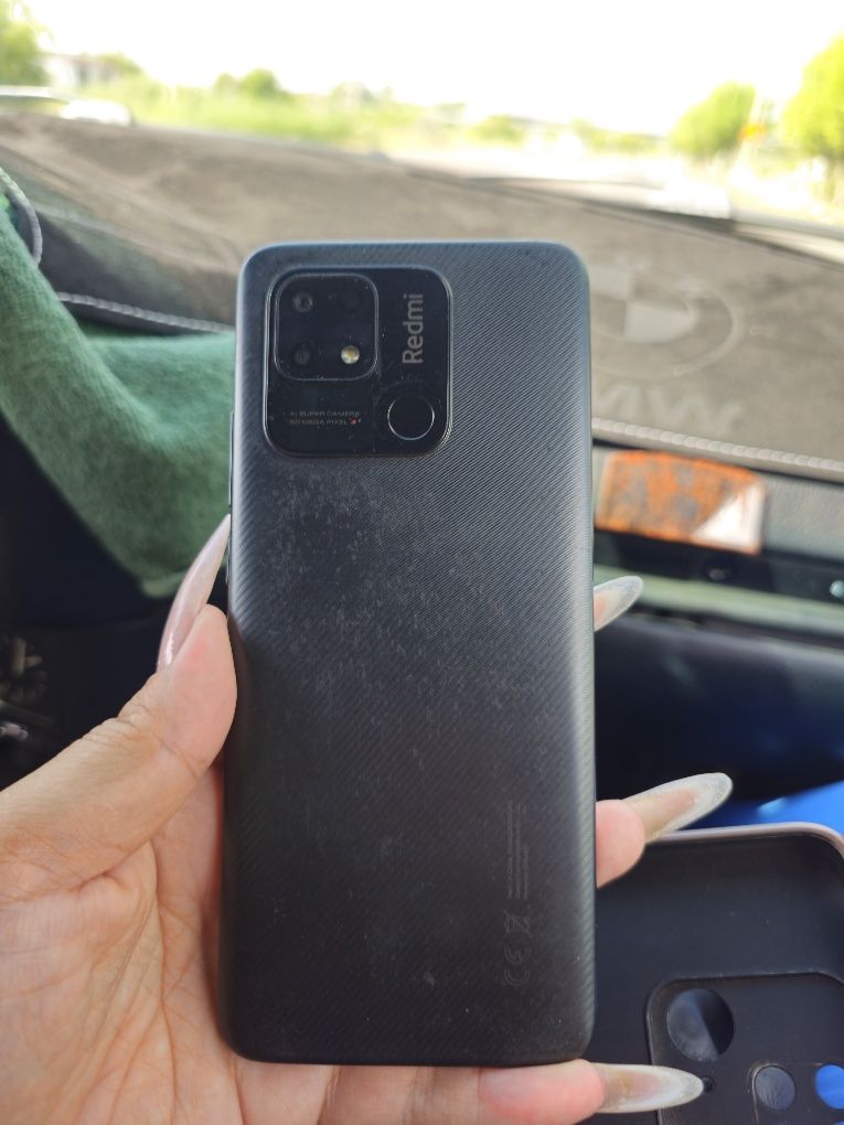 Продам смартфон Xiaomi redmi 10C