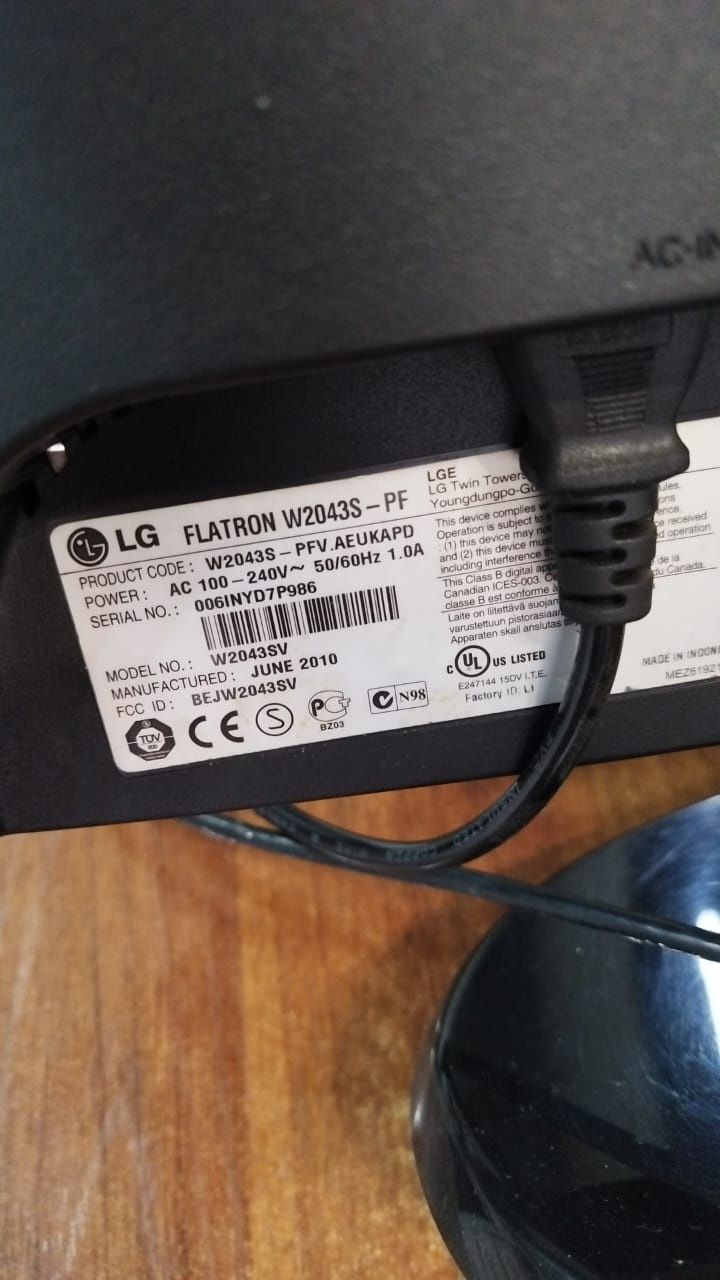 Монитор LG Flatron