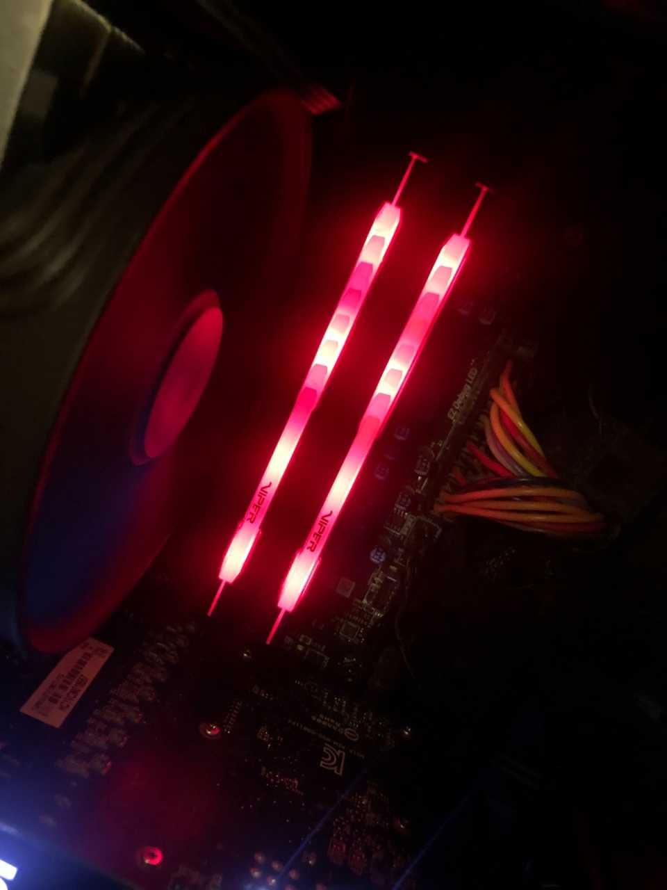 Продам DDR4 16 GB Patriot Viper