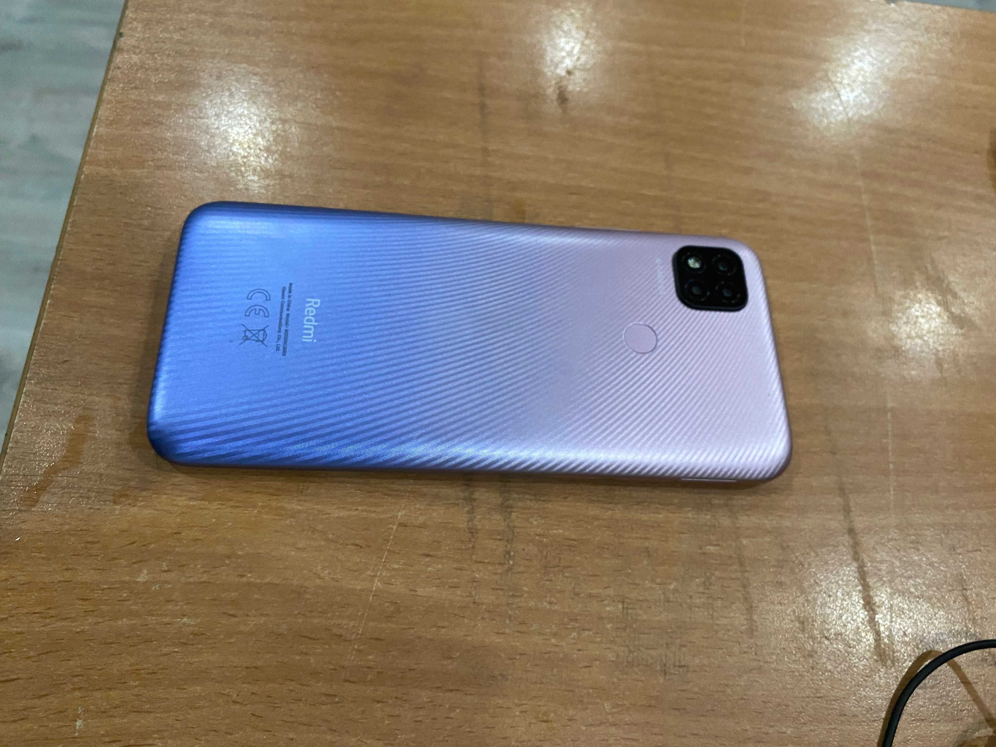 Продается телефон не рабочий Redmi 9C