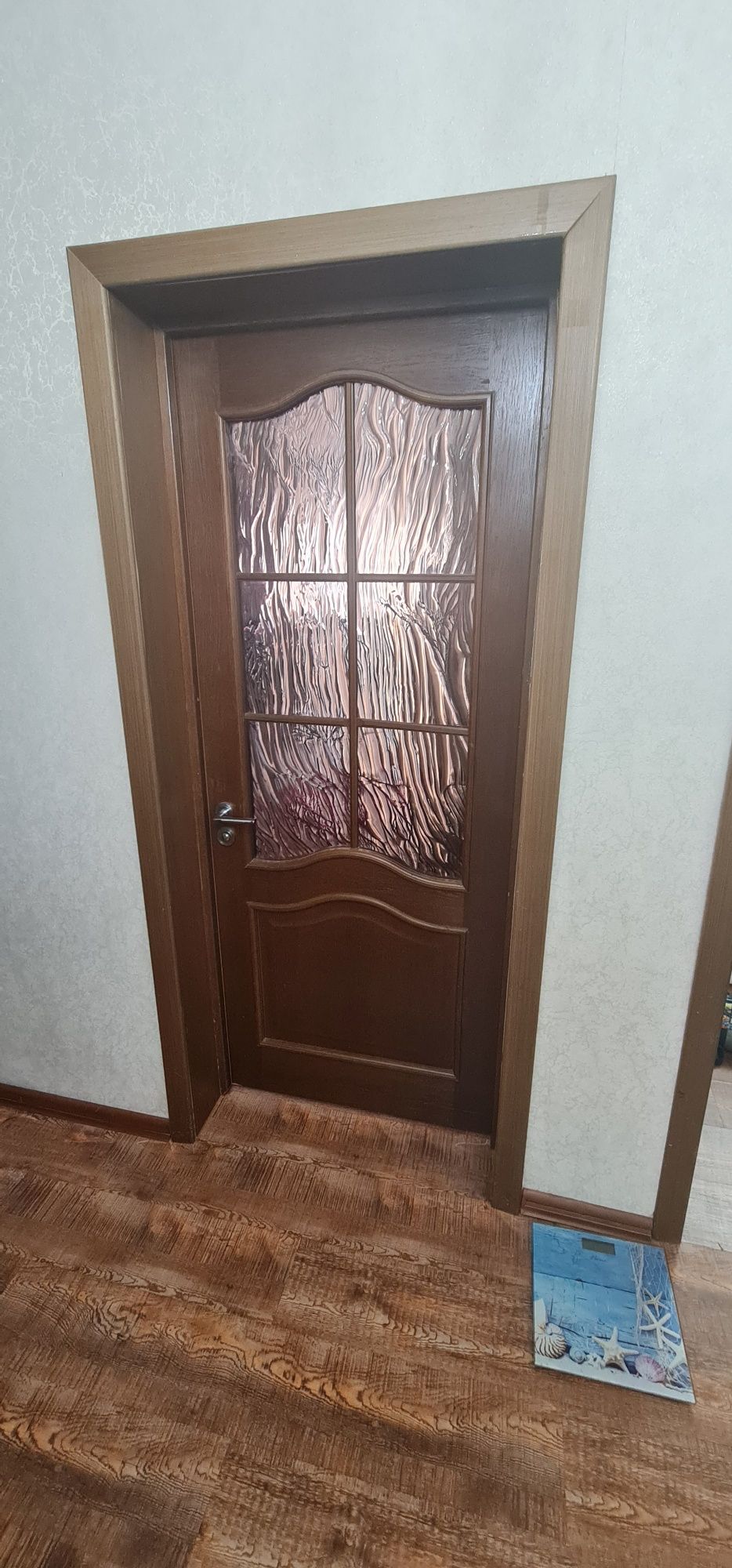 Продам межкомнатные двери