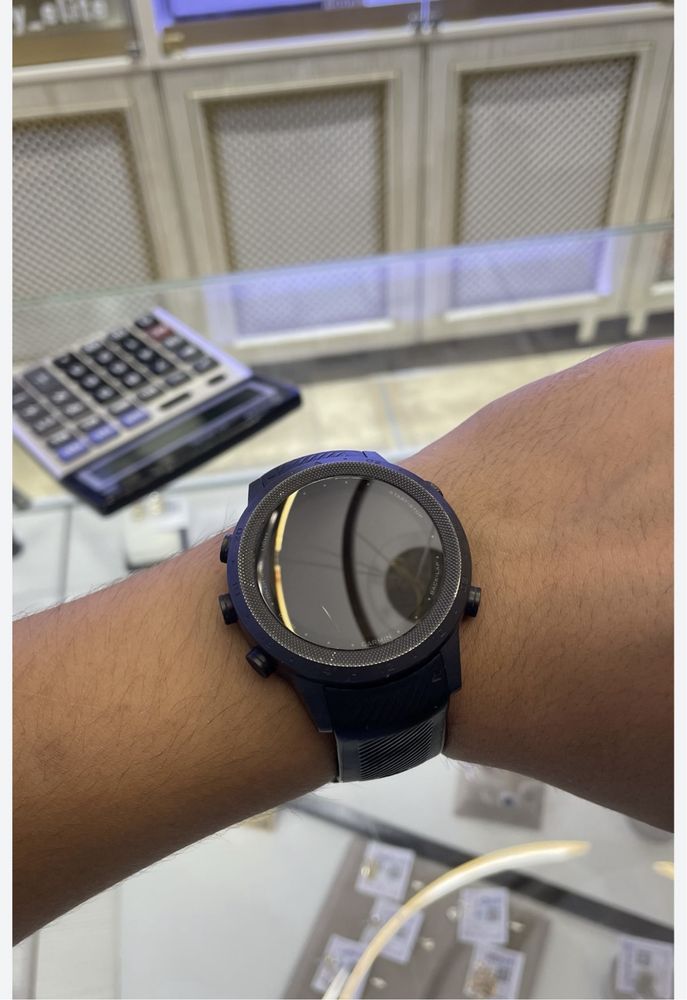 Смарт- Часы Garmin Marq Commander 1 gen