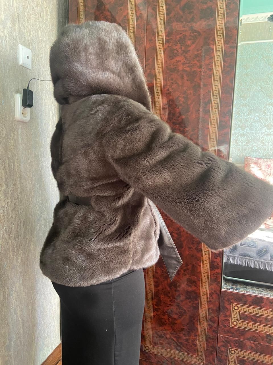 Норковая шуба цвет горький шоколад