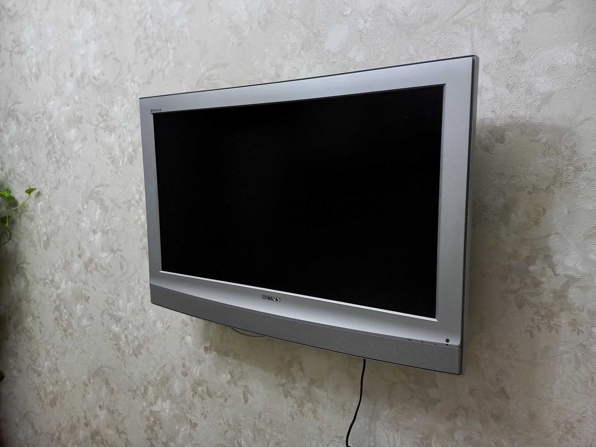 Продам телевизор Sony