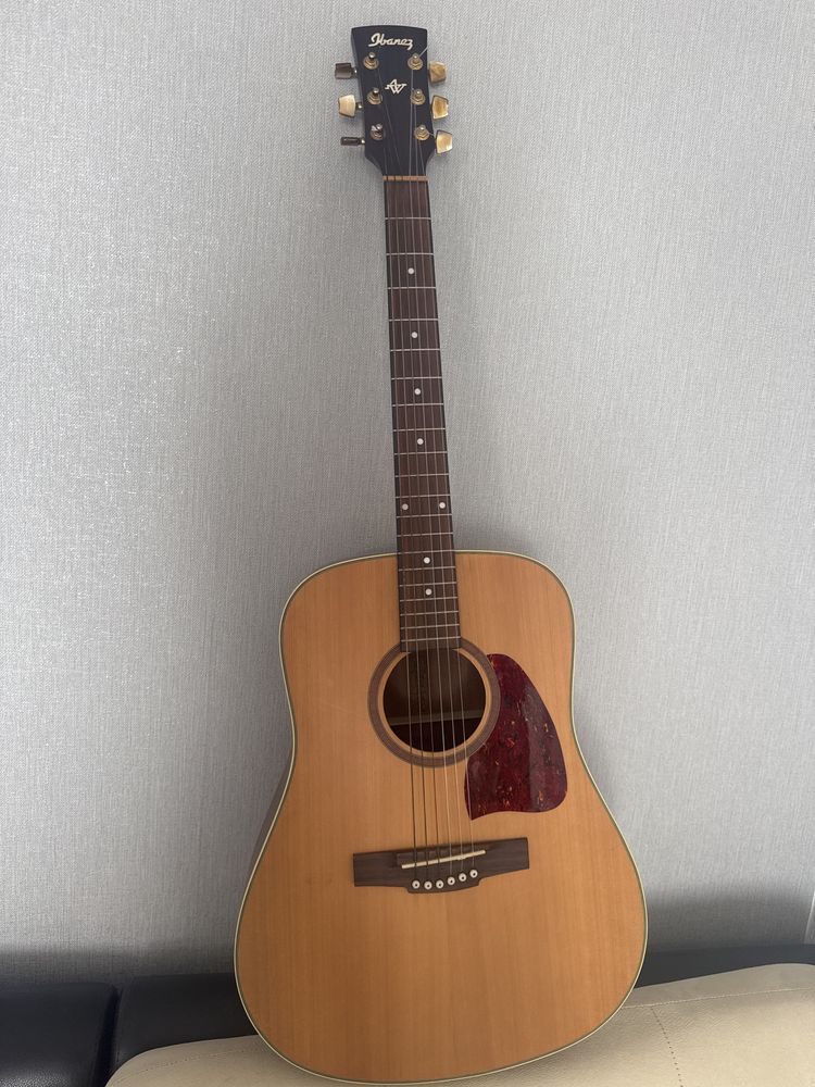 Акустическая гитара ibanez