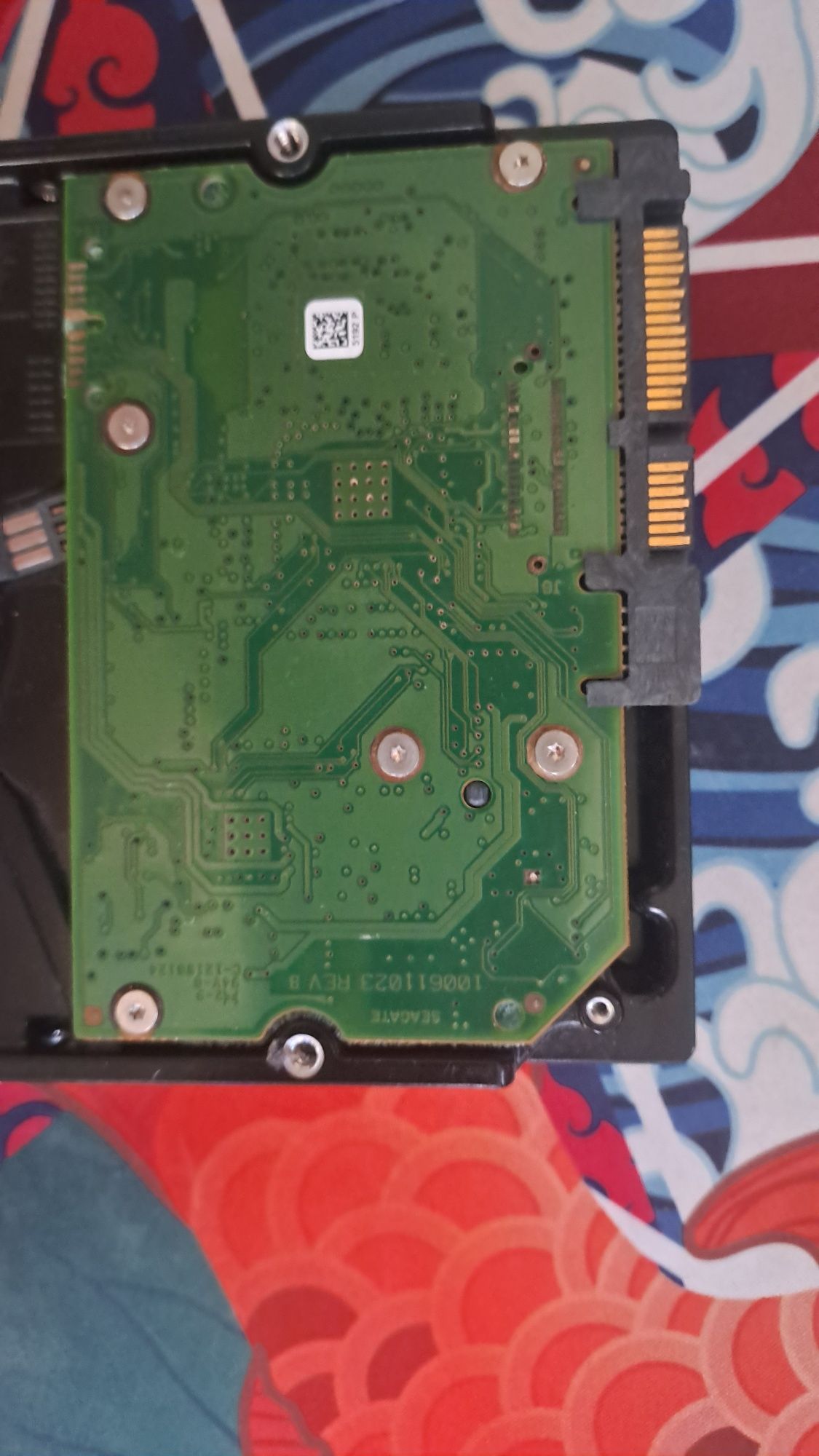 Жёсткий диск HDD 3 терабайта