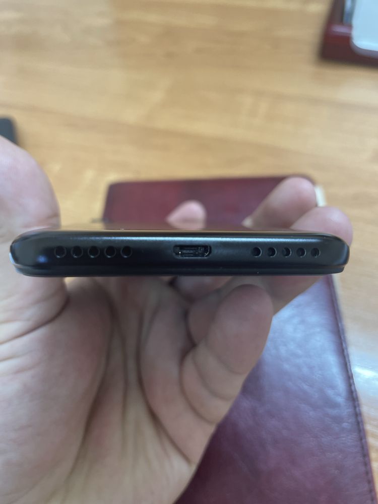 Продам xiaomi mi a2 lite