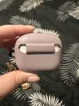 Кейс с одним наушником AirPods 3 with Lightning Charging Case белый