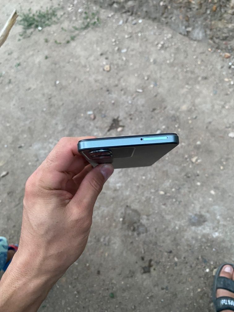 Vivo Y17s продам