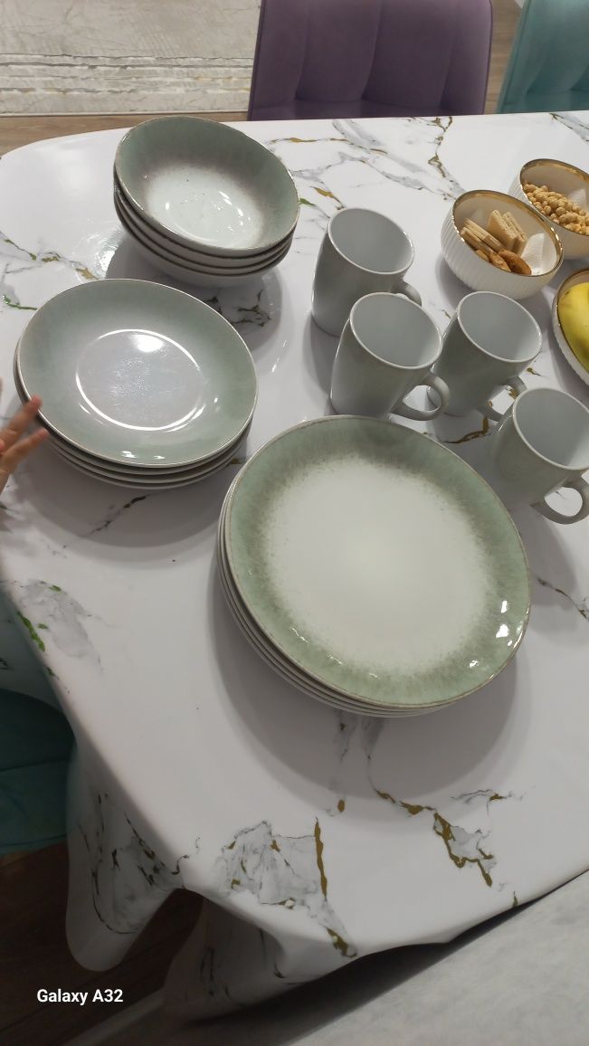 Сервиз на 4 персон