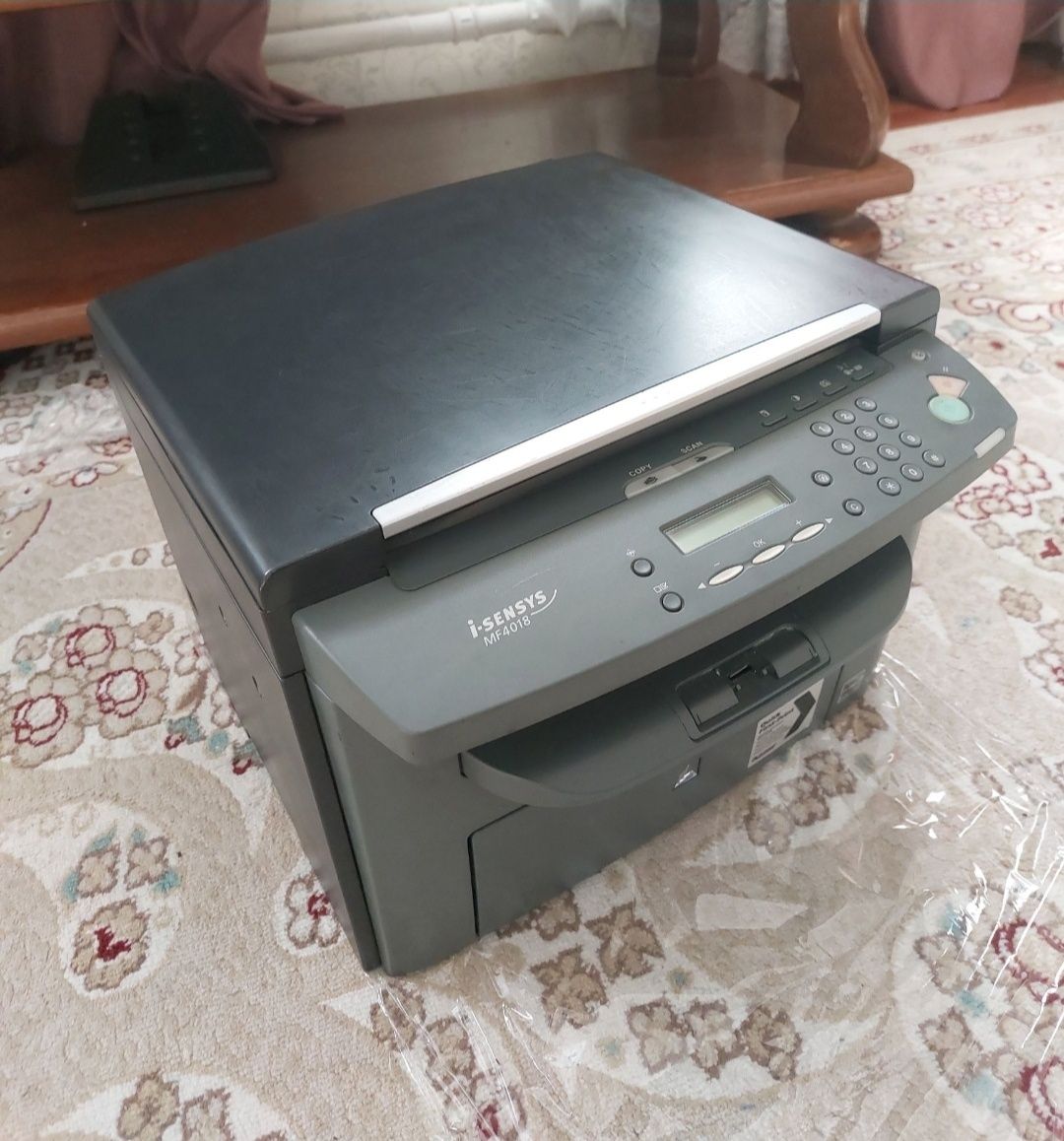 Canon MF4018 МФУ
принтер, сканер, копир.