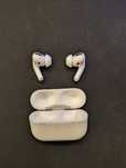 airpods pro первая генерация