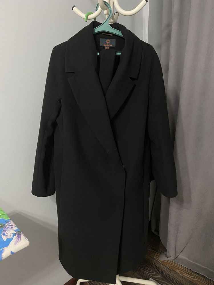 Продам пальто женское