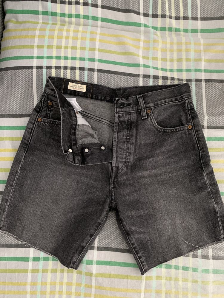 Шорты levis