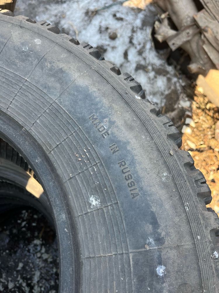 Продам шины 235/75 R15 -4 шт произвотство Россия